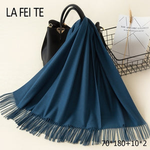 Lic  Solid Scarf