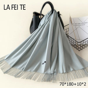 Lic  Solid Scarf