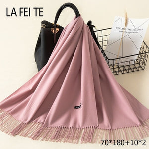 Lic  Solid Scarf