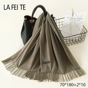 Lic  Solid Scarf
